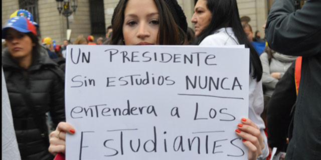 Venezolanos en Barcelona protestan contra Gobierno de Maduro