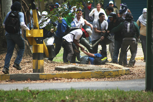 Universidad Central de Venezuela: entre la civilidad y la barbarie