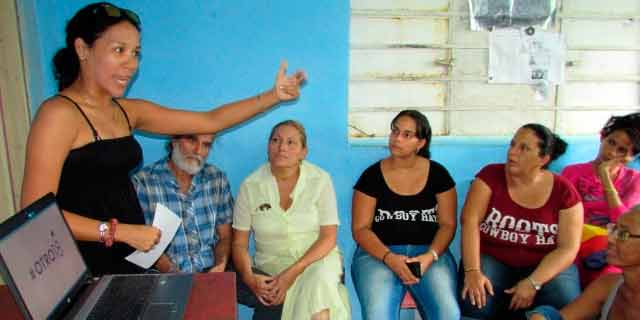 NOTA DE PRENSA. Presentación de la Campaña Ciudadana #Otro18 Presentación de la Campaña Ciudadana #Otro18  en la Asamblea de Bibliotecarios Independientes